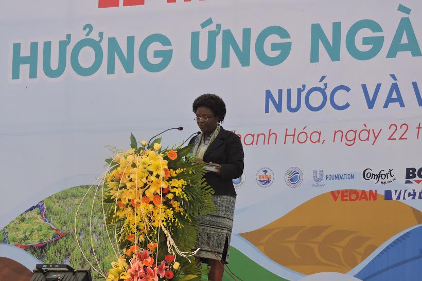 Lễ[-]mít[-]tinh[-]hưởng[-]ứng[-]Ngày[-]Nước[-]thế[-]giới[-]2016